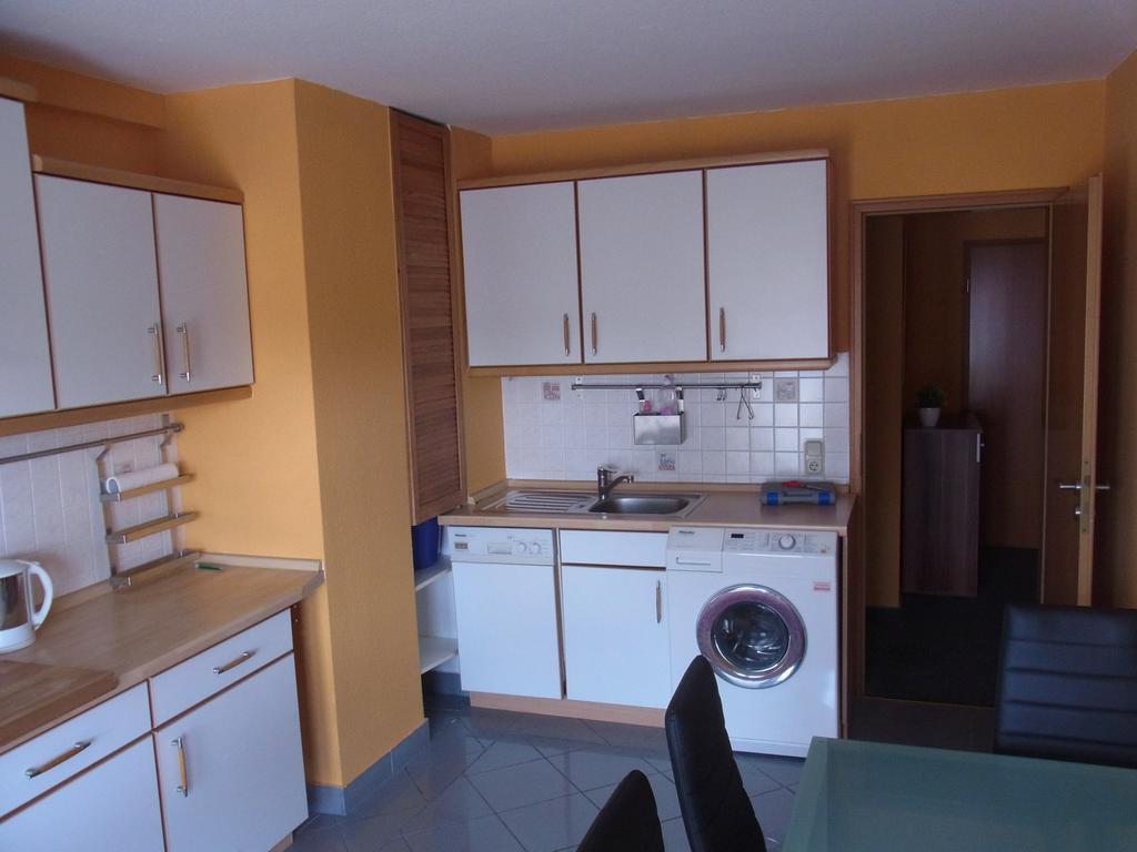 Monteur-Wohnungen, City-Apartment Sarrebruck Room photo